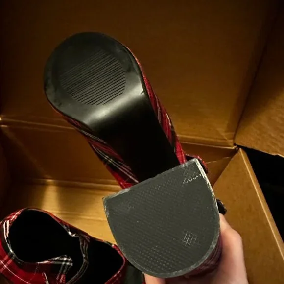 Dolls Kill/Current Mood "Hate To Love Platform Mary Janes" - Picture 7 of 7